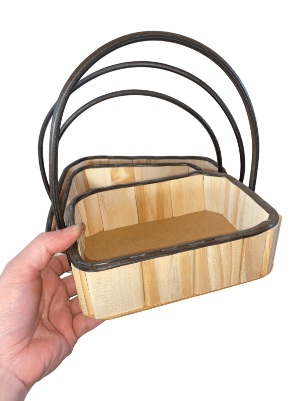 Kit com 3 Cestos Decorativos de Madeira com Alça Sintética – Organização e Presente - Image 4